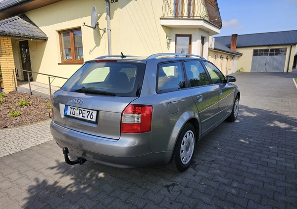 Audi A4 cena 12900 przebieg: 255000, rok produkcji 2003 z Puławy małe 352